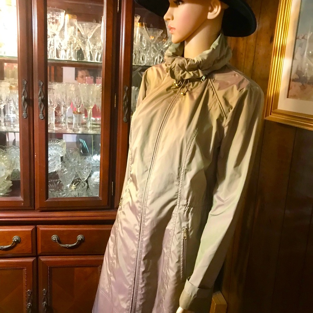 Cole Haan signature trench coat M excellent cond